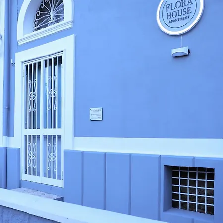 Apartamento Flora House Pompei Scafati